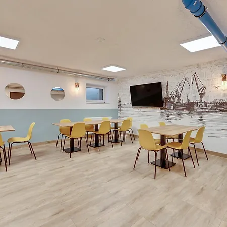 Apartgdynia מלון דירות גדינייה